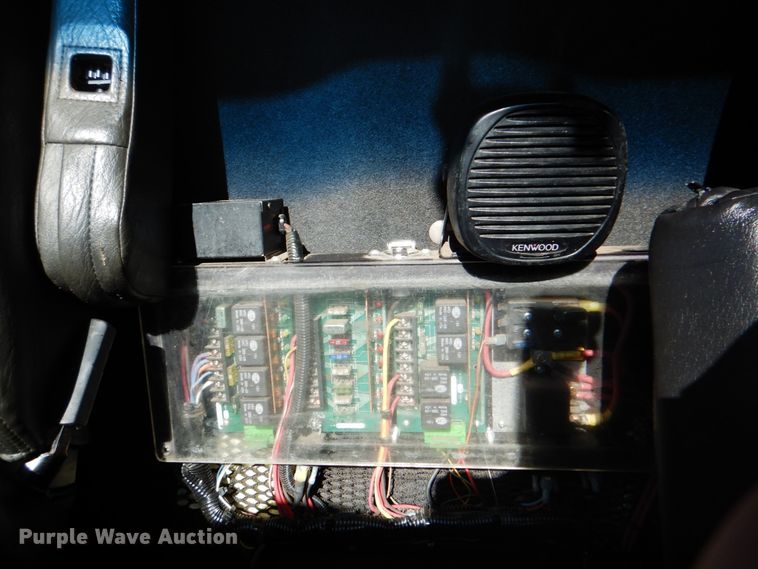 image for item HX9186 2006 Sterling L-Line  crane truck