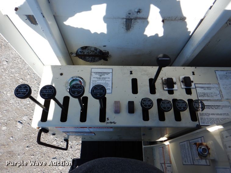 image for item HX9186 2006 Sterling L-Line  crane truck