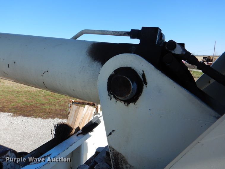 image for item HX9186 2006 Sterling L-Line  crane truck