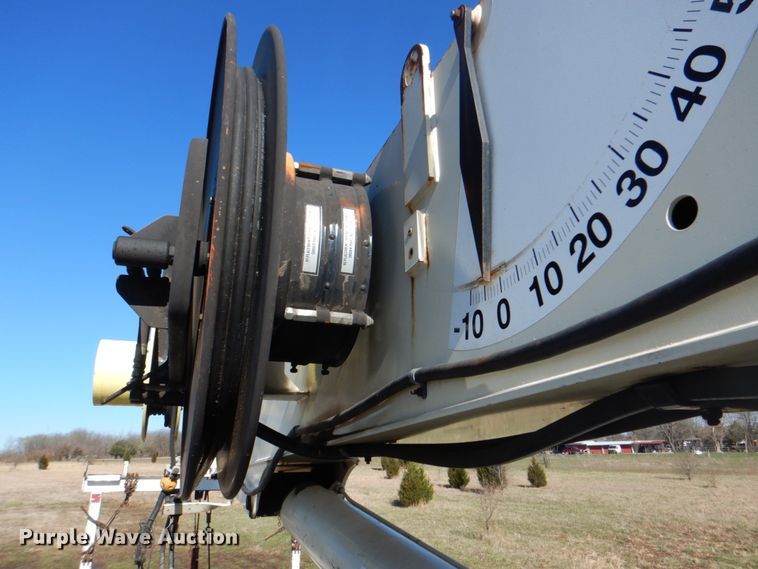 image for item HX9186 2006 Sterling L-Line  crane truck