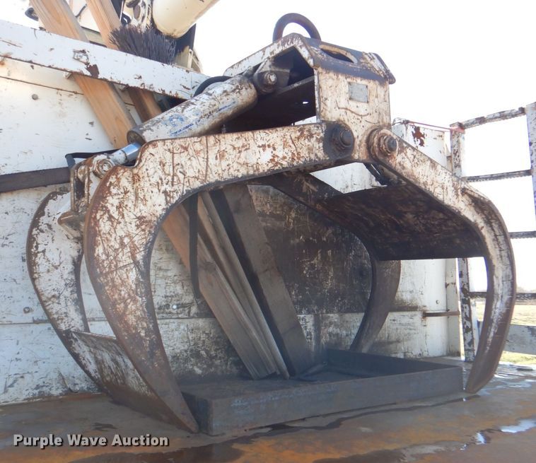 image for item HX9186 2006 Sterling L-Line  crane truck