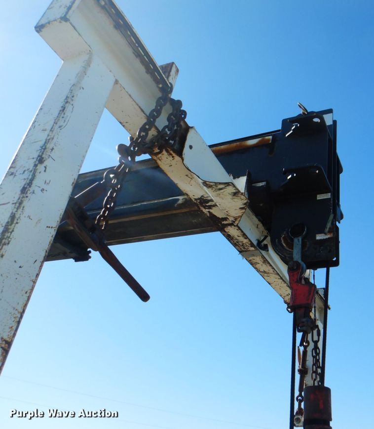 image for item HX9186 2006 Sterling L-Line  crane truck