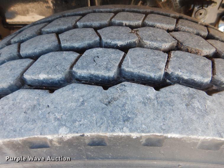 image for item HX9186 2006 Sterling L-Line  crane truck