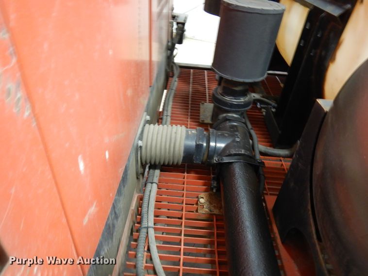 image for item IA9486 2010 Ditch Witch FX60  vacuum excavator