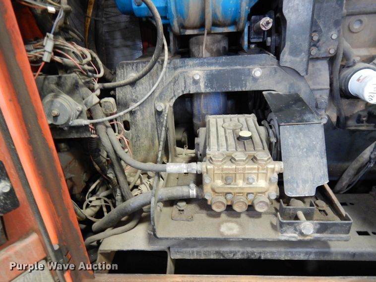 image for item IA9486 2010 Ditch Witch FX60  vacuum excavator