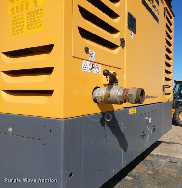 image for item IK9968 2011 Atlas Copco XRVS1000CD6  air compressor