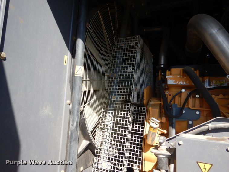 image for item IK9968 2011 Atlas Copco XRVS1000CD6  air compressor