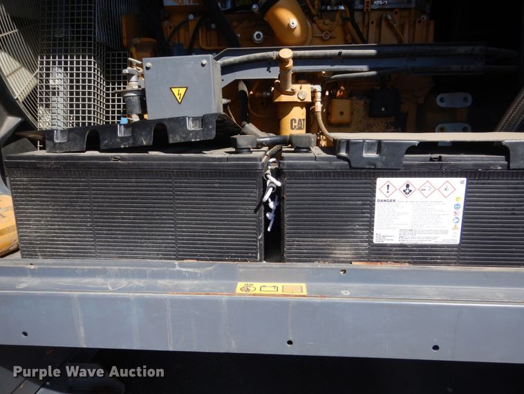 image for item IK9968 2011 Atlas Copco XRVS1000CD6  air compressor