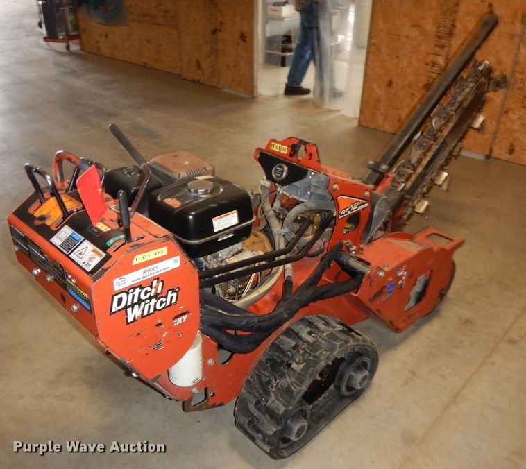image for item IP9061 Ditch Witch RT12  trencher