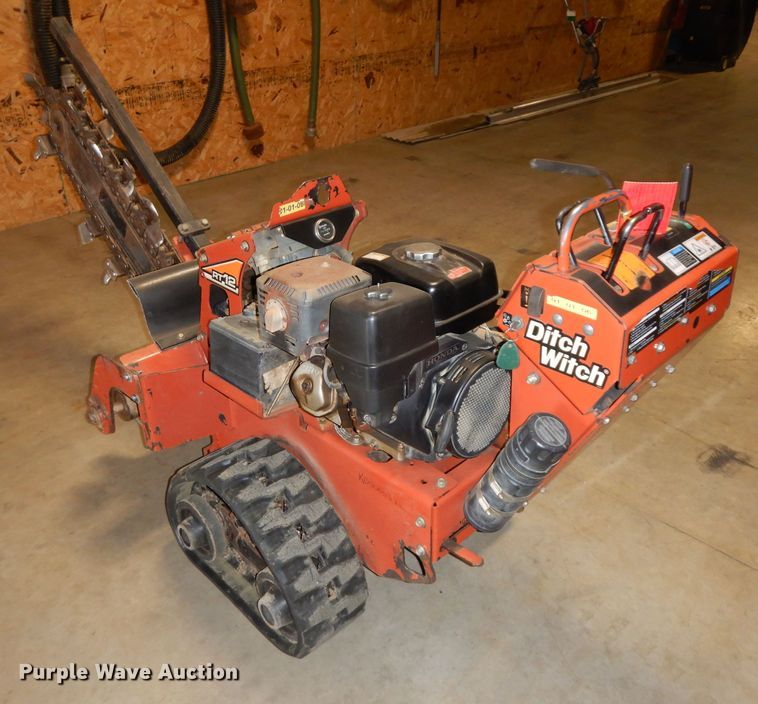image for item IP9061 Ditch Witch RT12  trencher