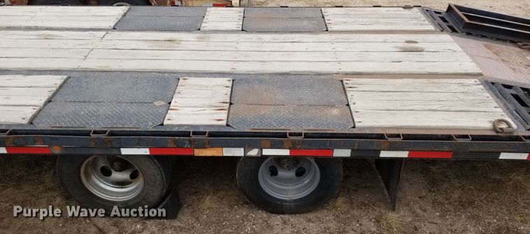 image for item IP9093 2007 Interstate equipment trailer