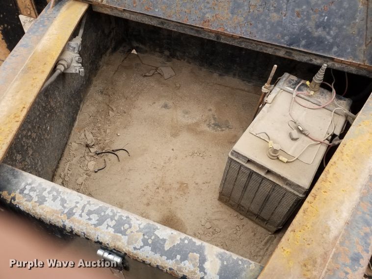 image for item IP9093 2007 Interstate equipment trailer