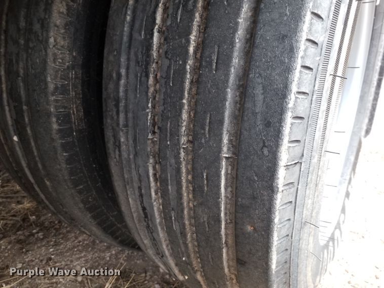 image for item IP9093 2007 Interstate equipment trailer