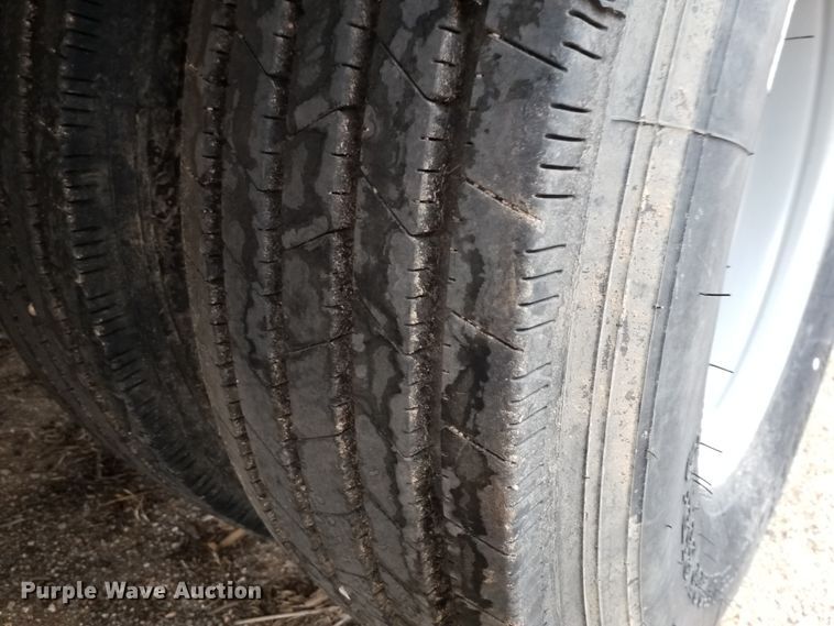 image for item IP9093 2007 Interstate equipment trailer