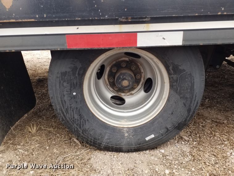 image for item IP9094 2011 Interstate equipment trailer