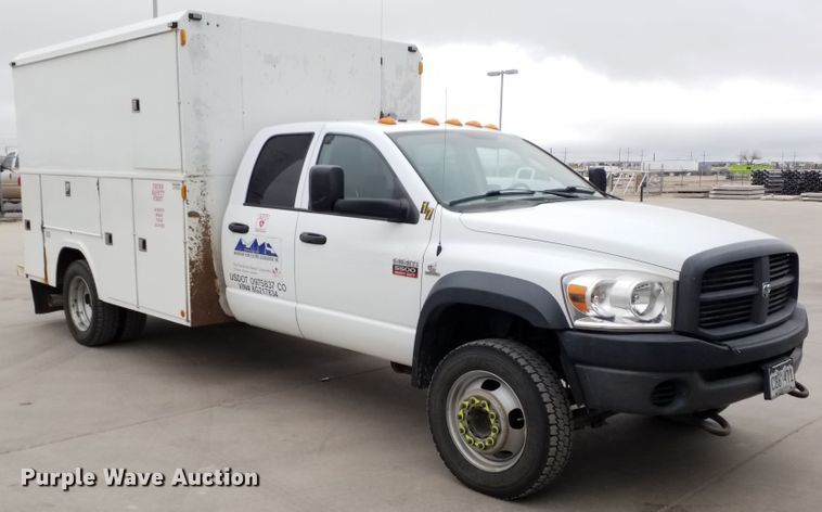 image for item IP9095 2008 Dodge Ram 5500  Quad Cab utility / service truck