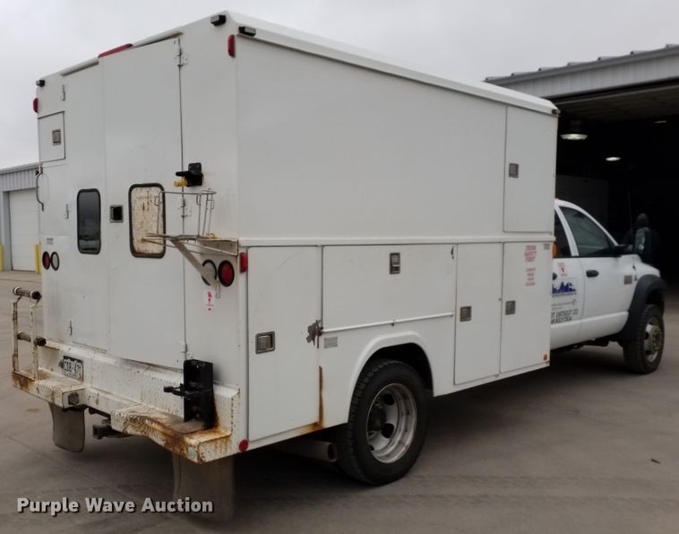 image for item IP9095 2008 Dodge Ram 5500  Quad Cab utility / service truck