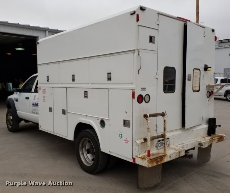 image for item IP9095 2008 Dodge Ram 5500  Quad Cab utility / service truck