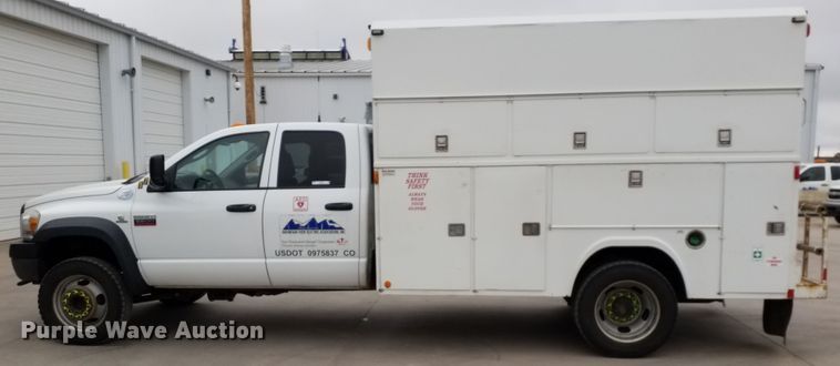image for item IP9095 2008 Dodge Ram 5500  Quad Cab utility / service truck