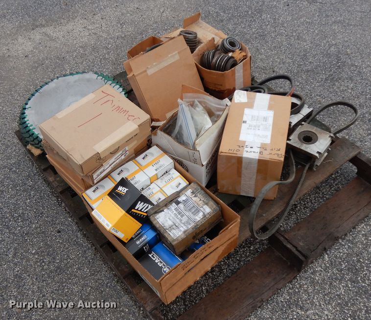 image for item IR9746 1992 Timberland C45 tree trimmer