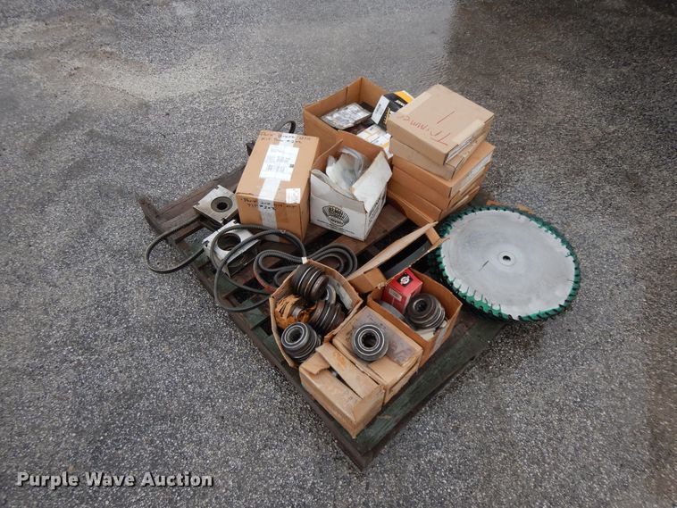 image for item IR9746 1992 Timberland C45 tree trimmer