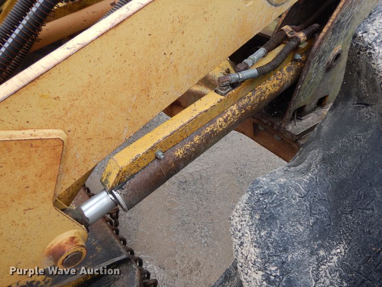 image for item IR9748 1981 Hydro Ax 700  mulcher