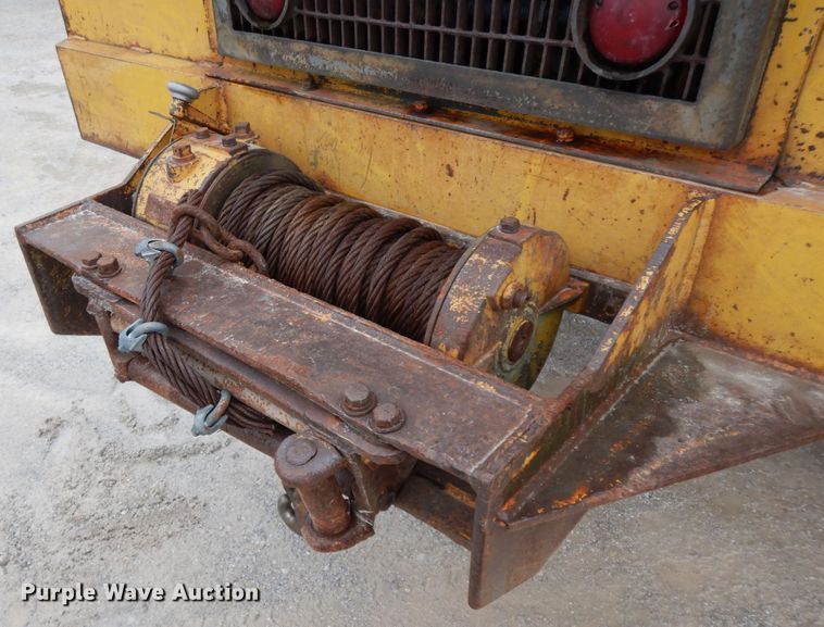 image for item IR9748 1981 Hydro Ax 700  mulcher