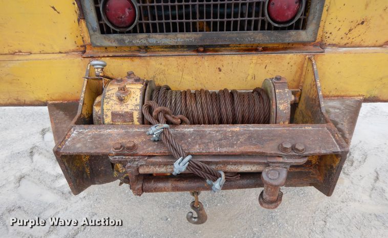 image for item IR9748 1981 Hydro Ax 700  mulcher