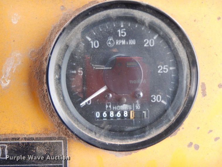 image for item IR9748 1981 Hydro Ax 700  mulcher