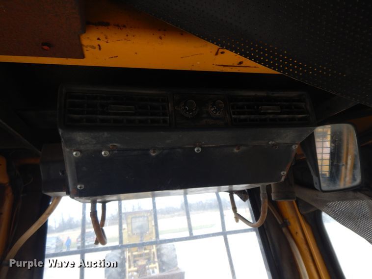 image for item IR9748 1981 Hydro Ax 700  mulcher