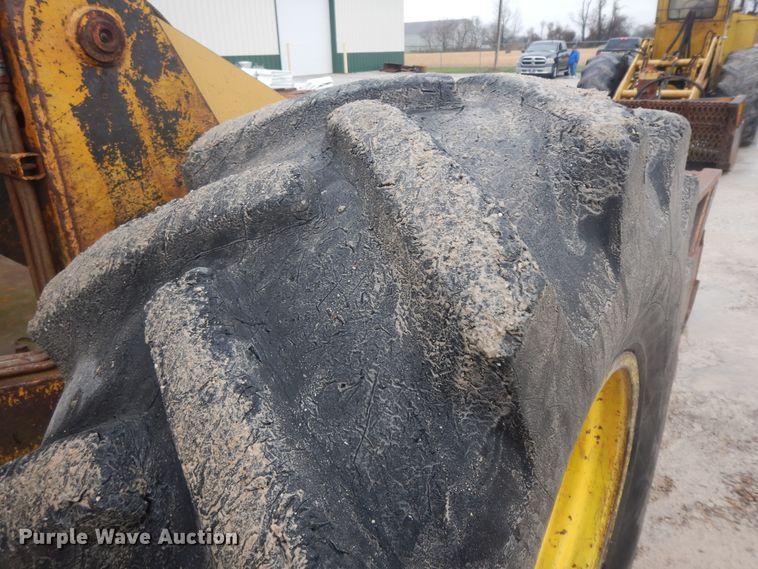 image for item IR9748 1981 Hydro Ax 700  mulcher