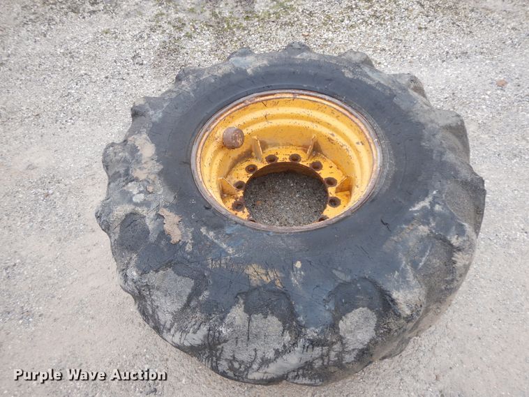 image for item IR9748 1981 Hydro Ax 700  mulcher