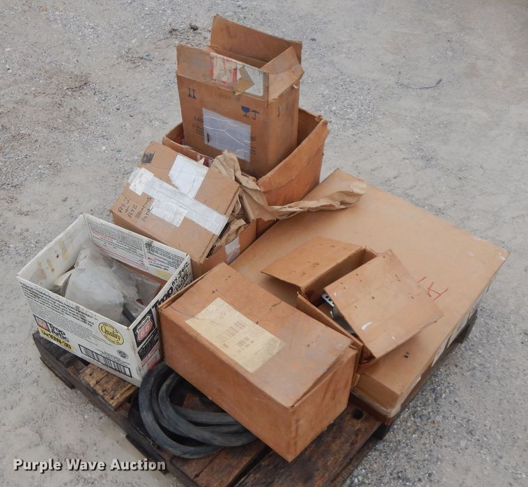 image for item IR9748 1981 Hydro Ax 700  mulcher