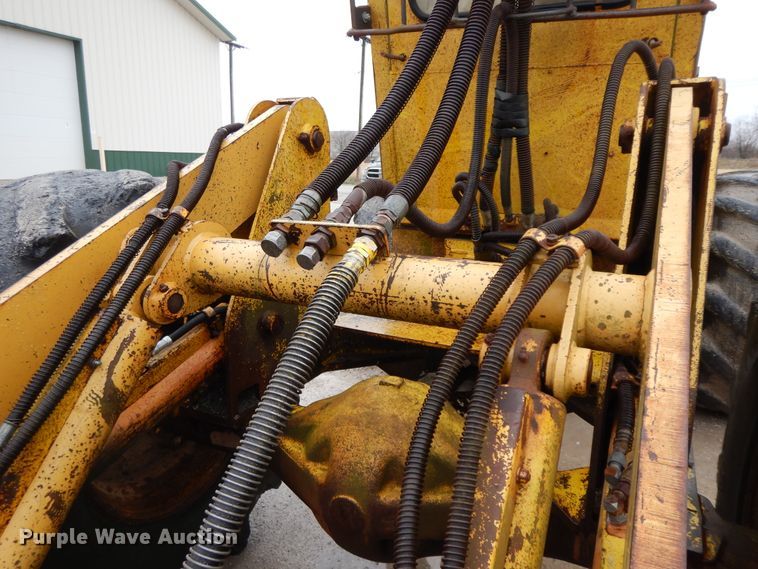 image for item IR9749 1981 Hydro Ax 700  mulcher