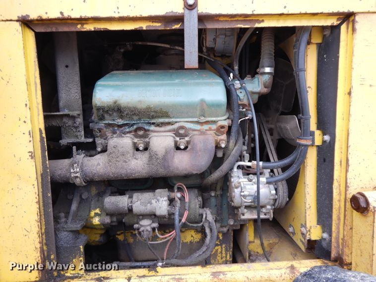 image for item IR9749 1981 Hydro Ax 700  mulcher