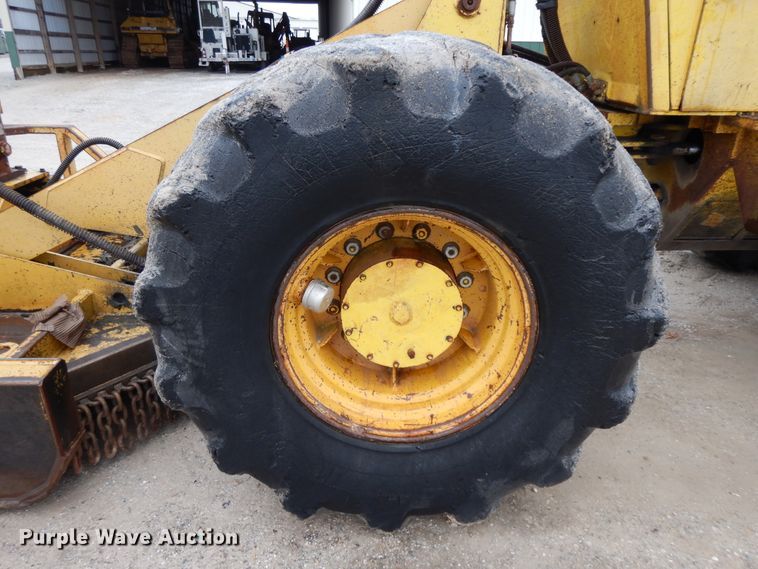image for item IR9749 1981 Hydro Ax 700  mulcher