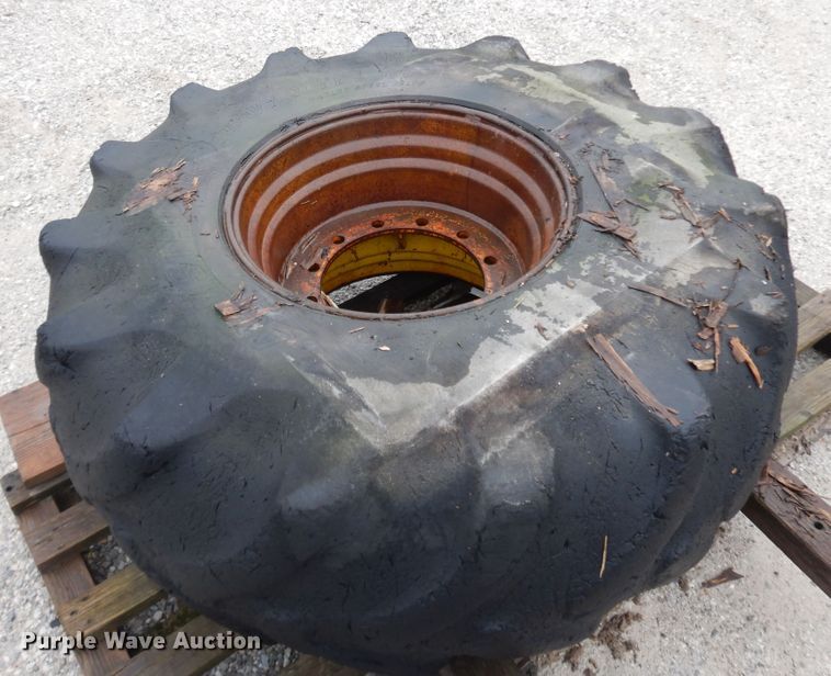 image for item IR9749 1981 Hydro Ax 700  mulcher