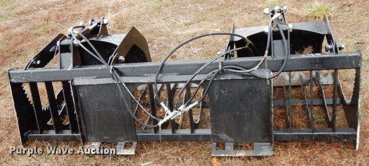 image for item IX9365 80"W skid steer grapple bucket