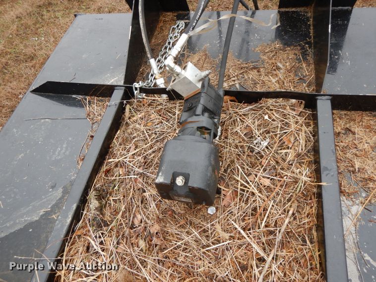 image for item IX9366 72"W skid steer rotary mower