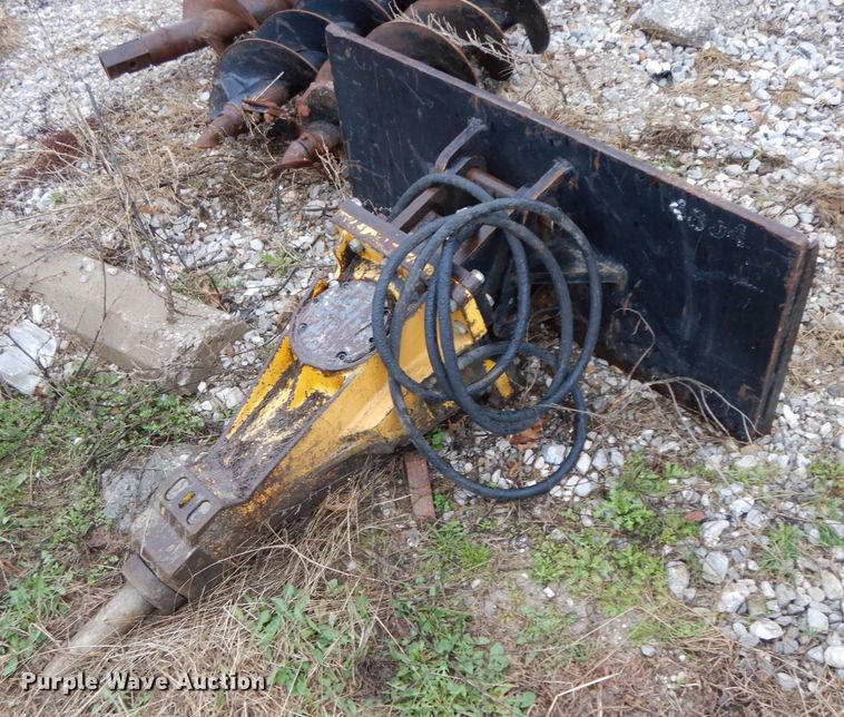 image for item IX9402 Atlas Copco HP1079 skid steer breaker