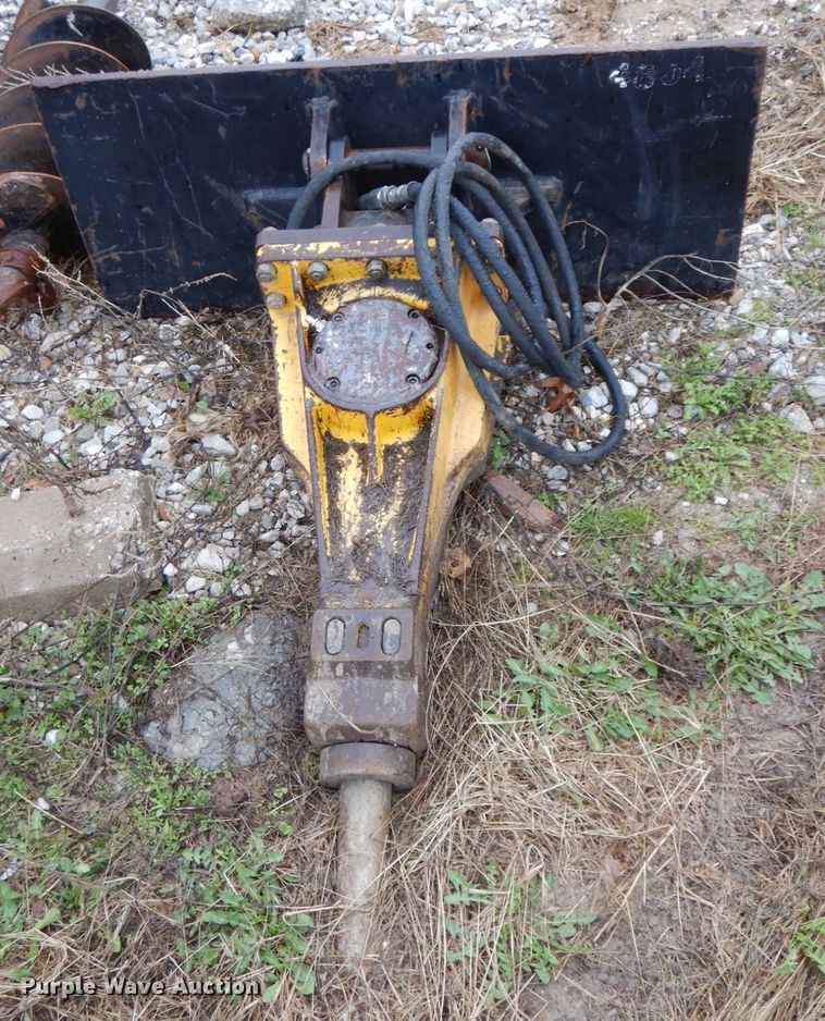 image for item IX9402 Atlas Copco HP1079 skid steer breaker