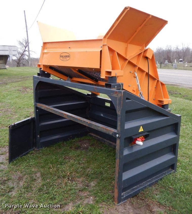 image for item IX9409 Paladin double deck vibratory screen