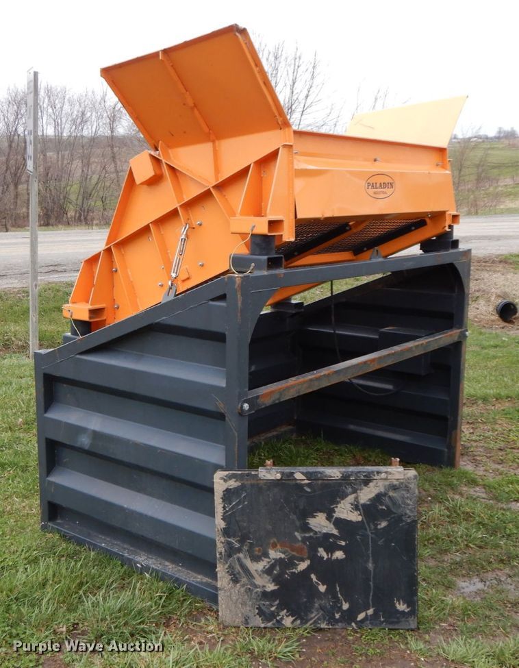 image for item IX9409 Paladin double deck vibratory screen