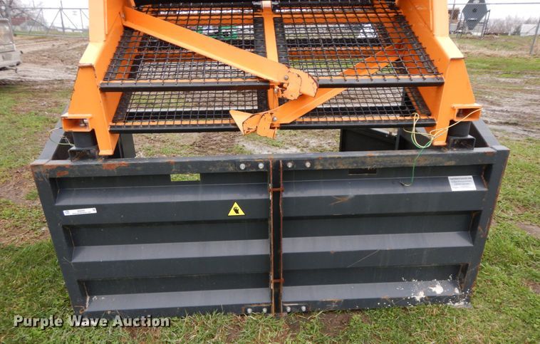image for item IX9409 Paladin double deck vibratory screen