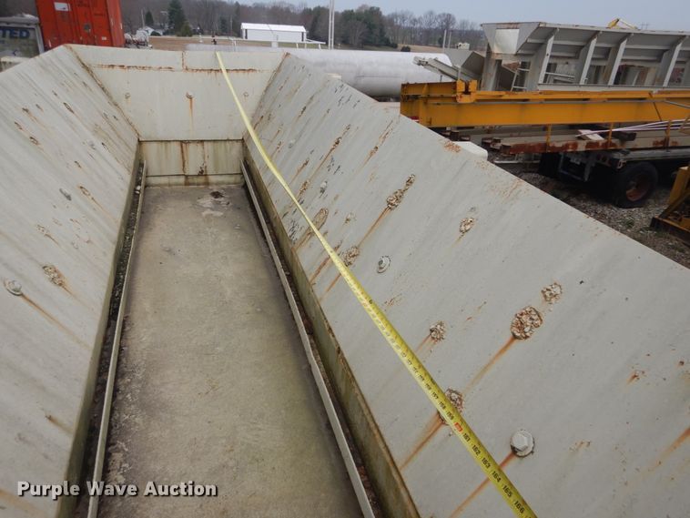 image for item IY9500 Cedarapids  impact crusher