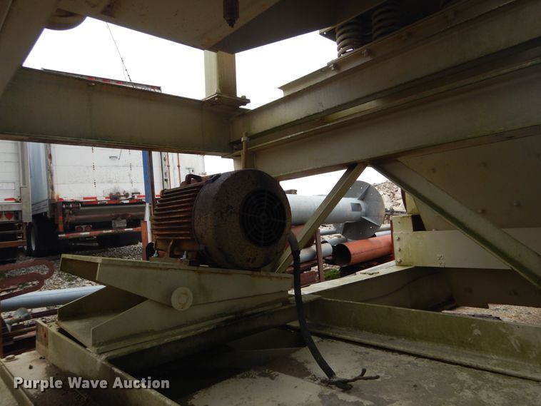 image for item IY9500 Cedarapids  impact crusher