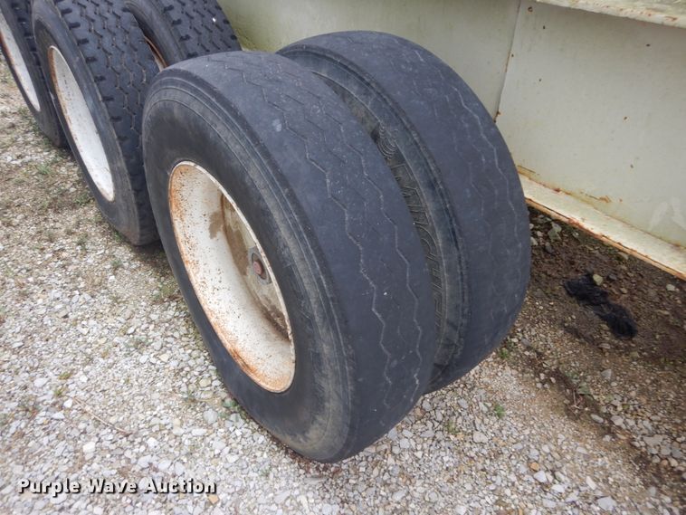 image for item IY9500 Cedarapids  impact crusher