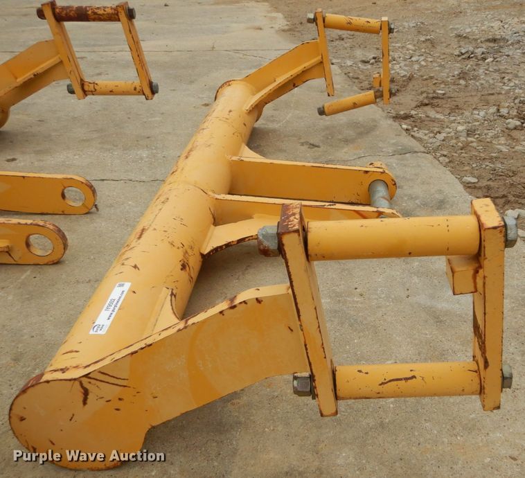 image for item IY9502 John Deere CB21462078 scraper push bar