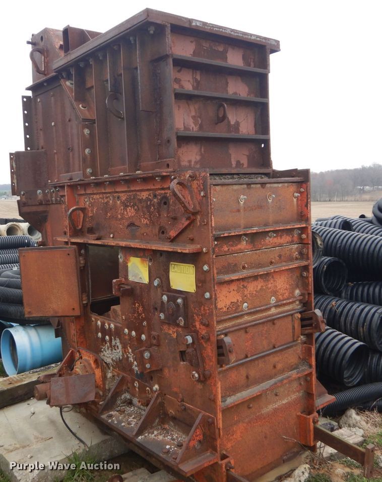 image for item IY9503 Rock crusher