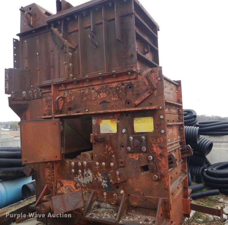 image for item IY9503 Rock crusher